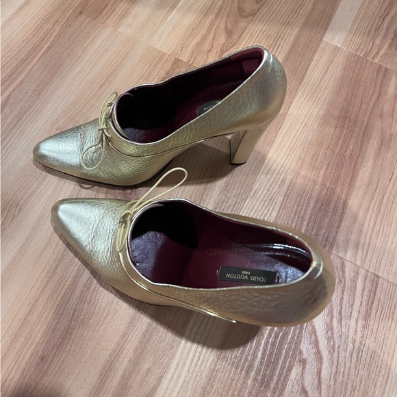 Louis Vuitton LV pumps - Picture 3 of 6